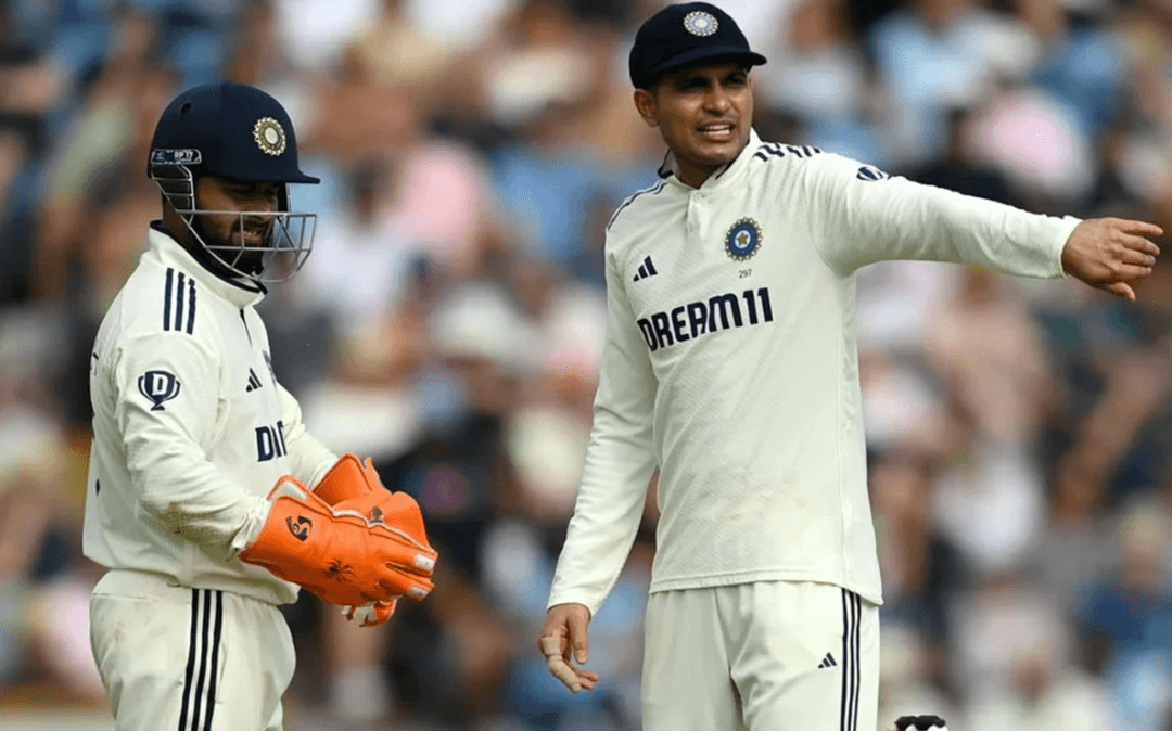 Pant missed the stumping chance of Harry Brook on 47. 